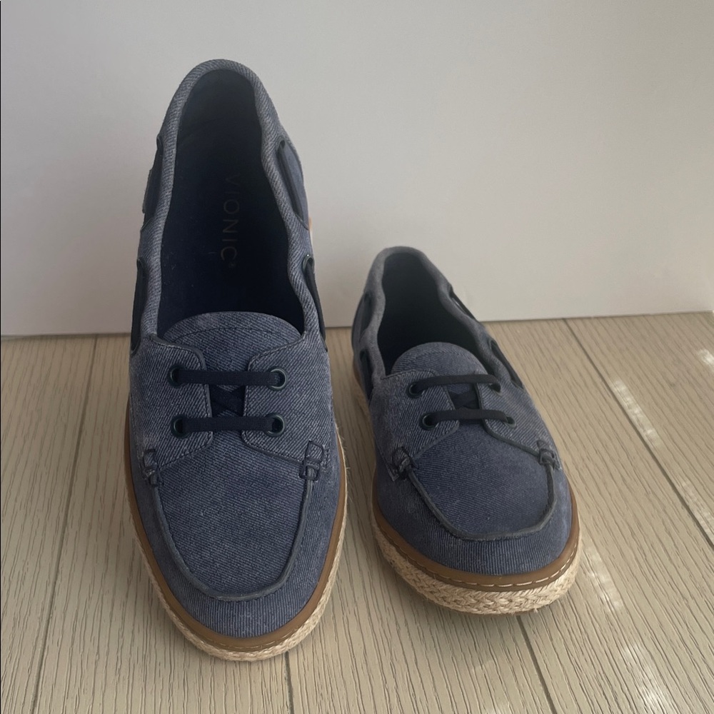 Vionic Bay Slip-On Loafer Espadrille Boat Shoe in Denim Women’s 7.5